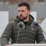 "Nous ne pardonnerons jamais", a juré vendredi le président ukrainien Volodymyr Zelensky à Boutcha.